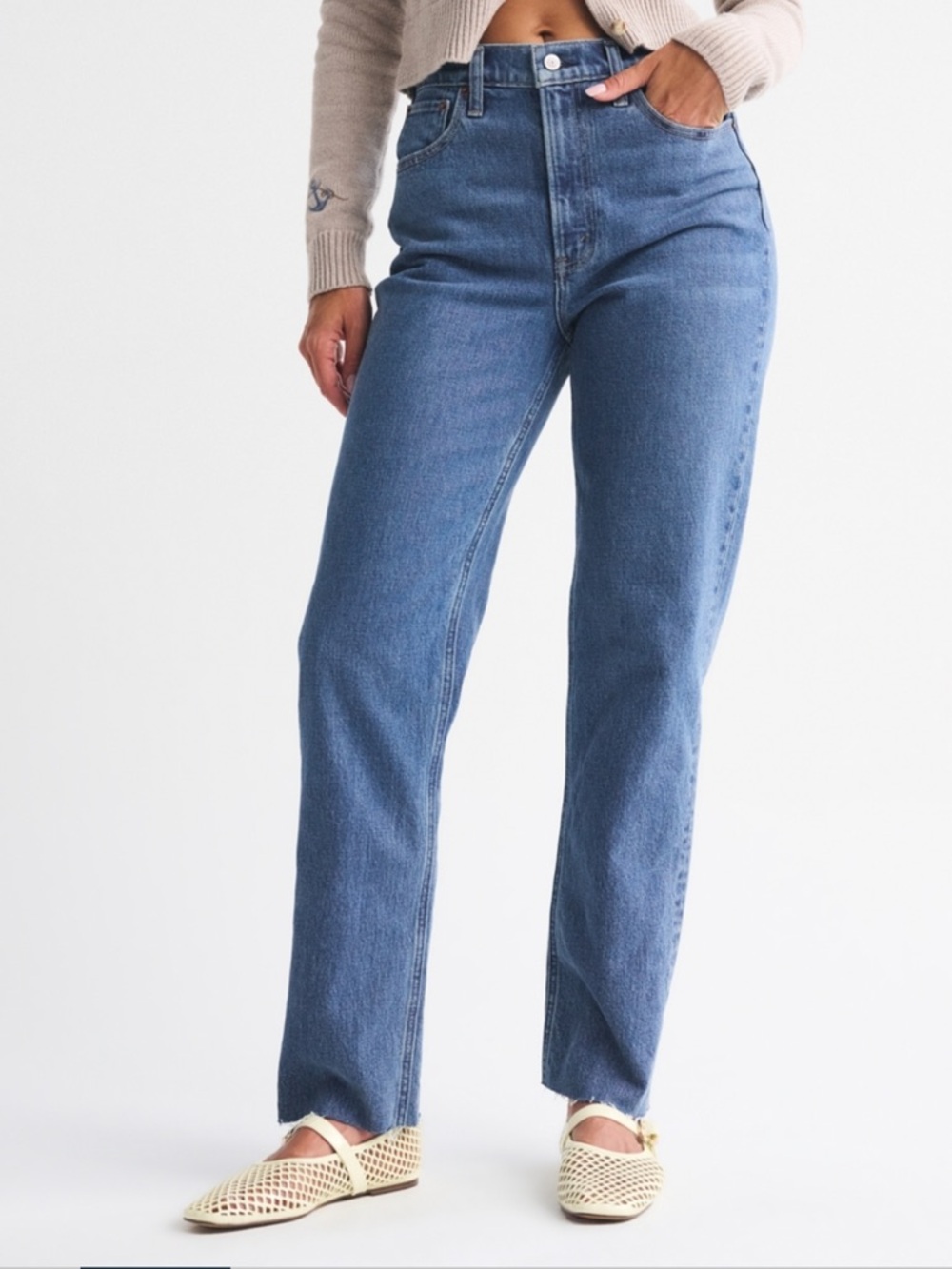Abercrombie & Fitch Women’s 90s Straight Ultra High Rise curve love size 33/16